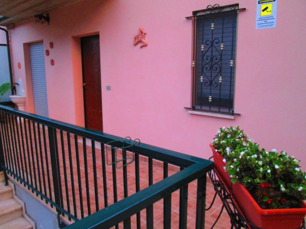 B&B Le Begonie Ascoli Piceno Bilik gambar