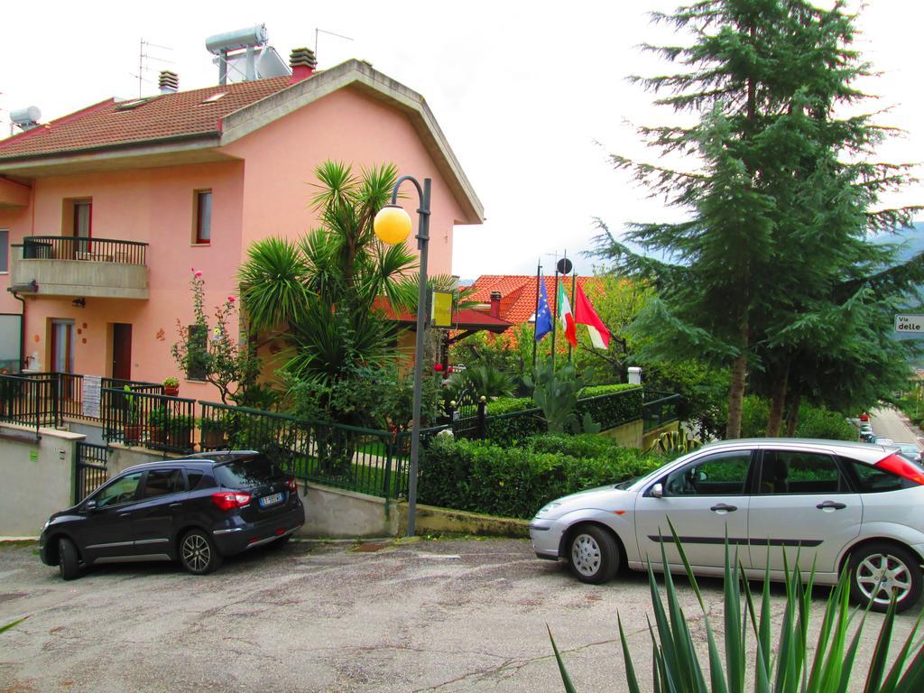 B&B Le Begonie Ascoli Piceno Luaran gambar