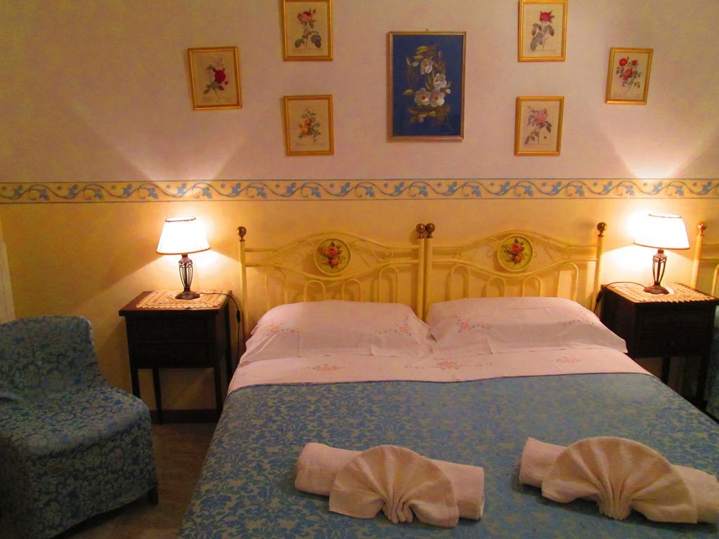 B&B Le Begonie Ascoli Piceno Bilik gambar