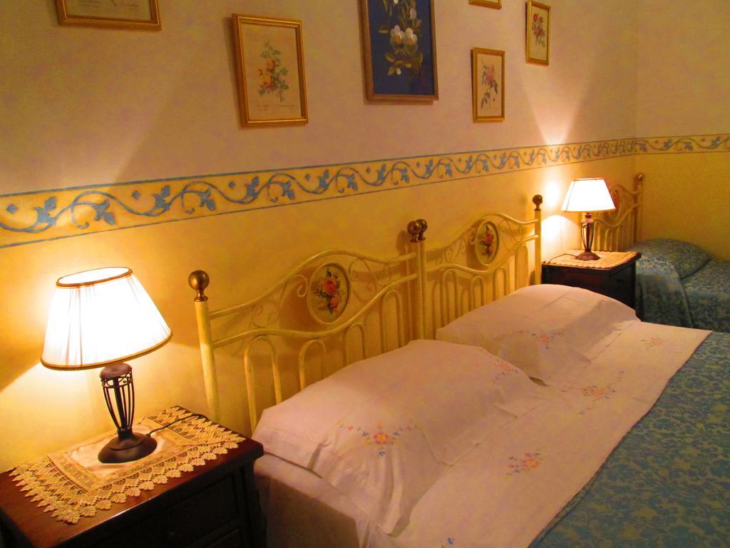 B&B Le Begonie Ascoli Piceno Bilik gambar