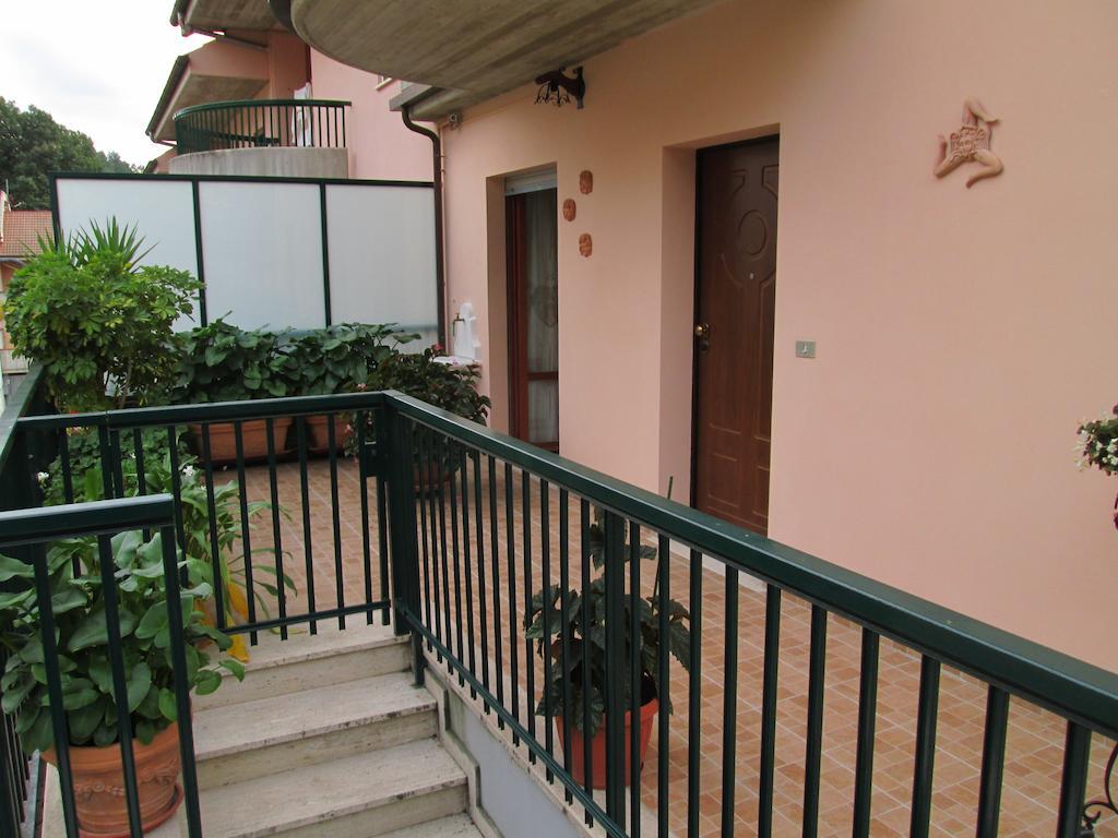 B&B Le Begonie Ascoli Piceno Bilik gambar