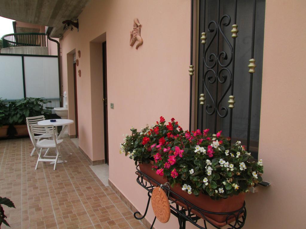 B&B Le Begonie Ascoli Piceno Bilik gambar