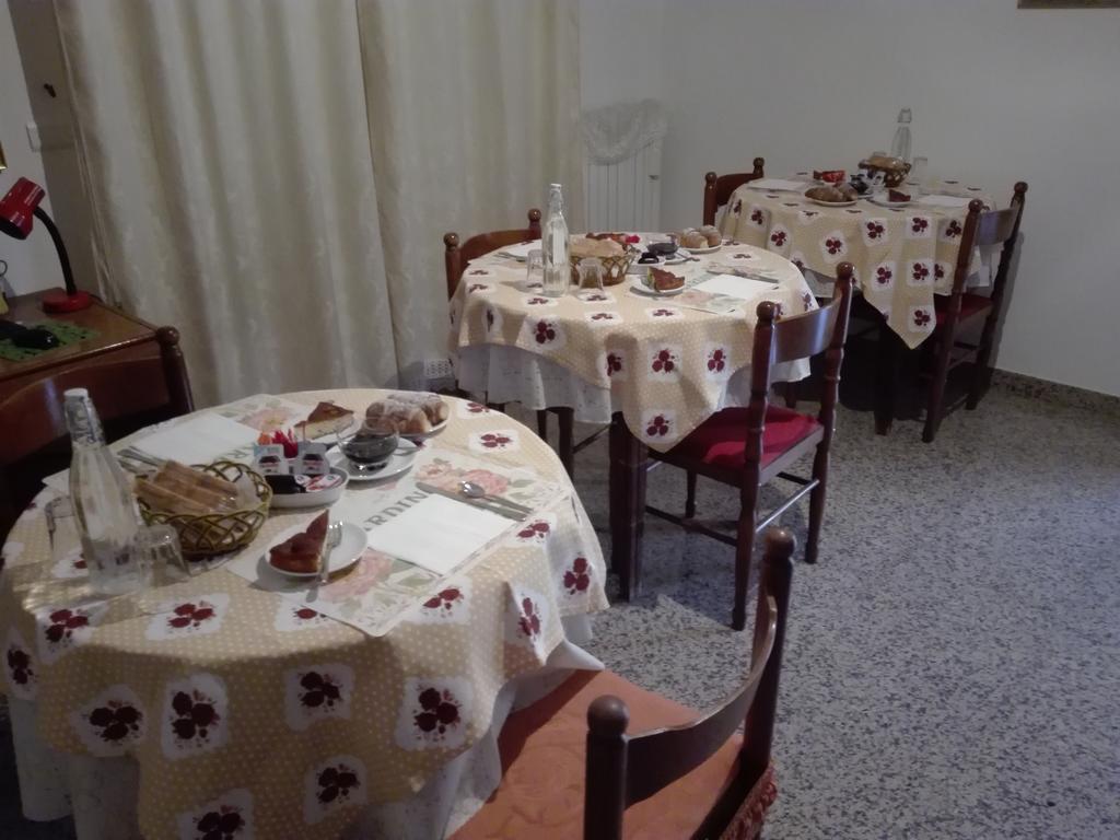 B&B Le Begonie Ascoli Piceno Luaran gambar